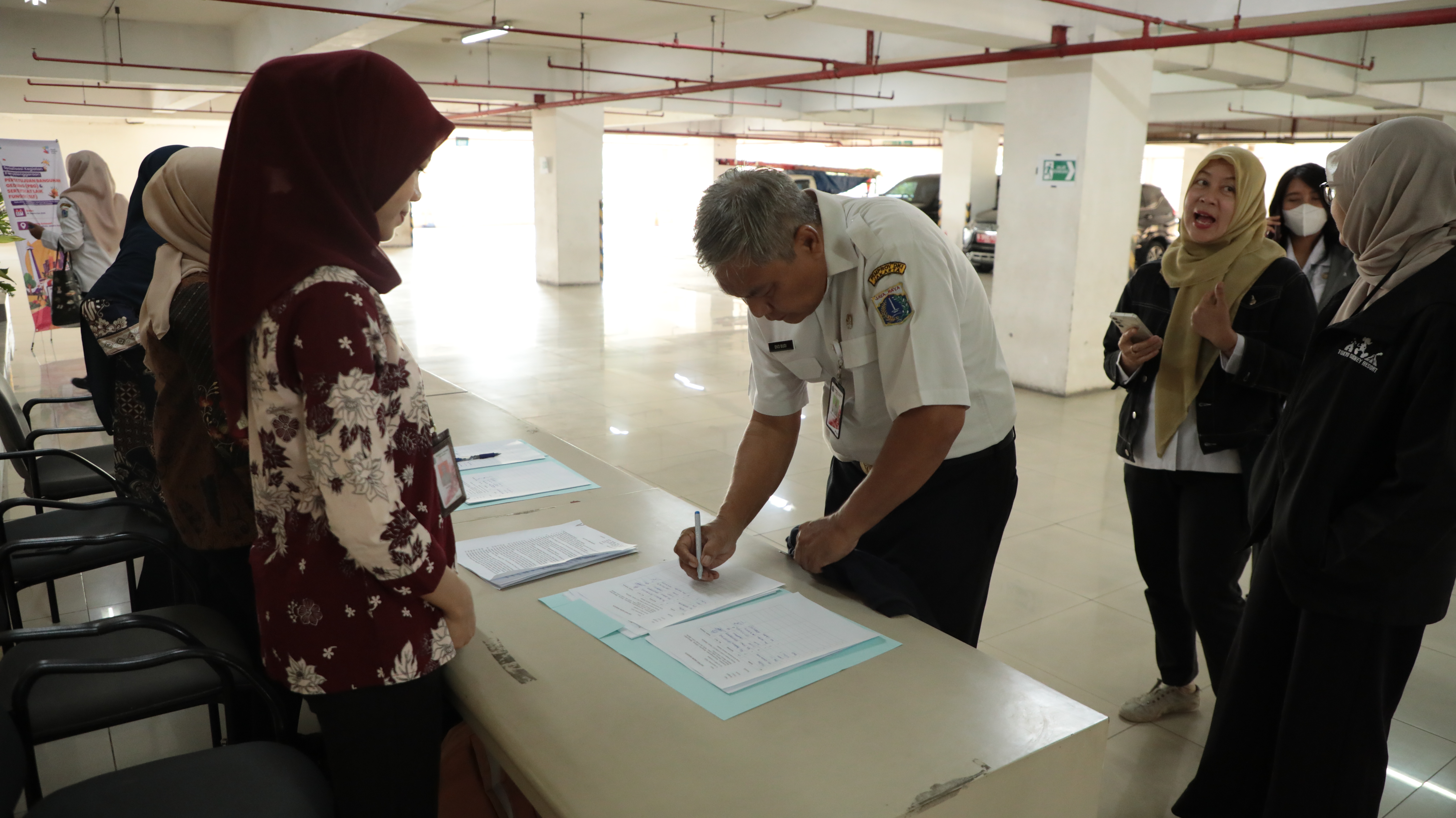 Foto galeri Sosialisasi Penyelenggaraan Bangunan Gedung Mewujudkan Bangunan Gedung yang Aman, Tertib dan Andal Untuk Jakarta Selatan Menuju Kota Global 1