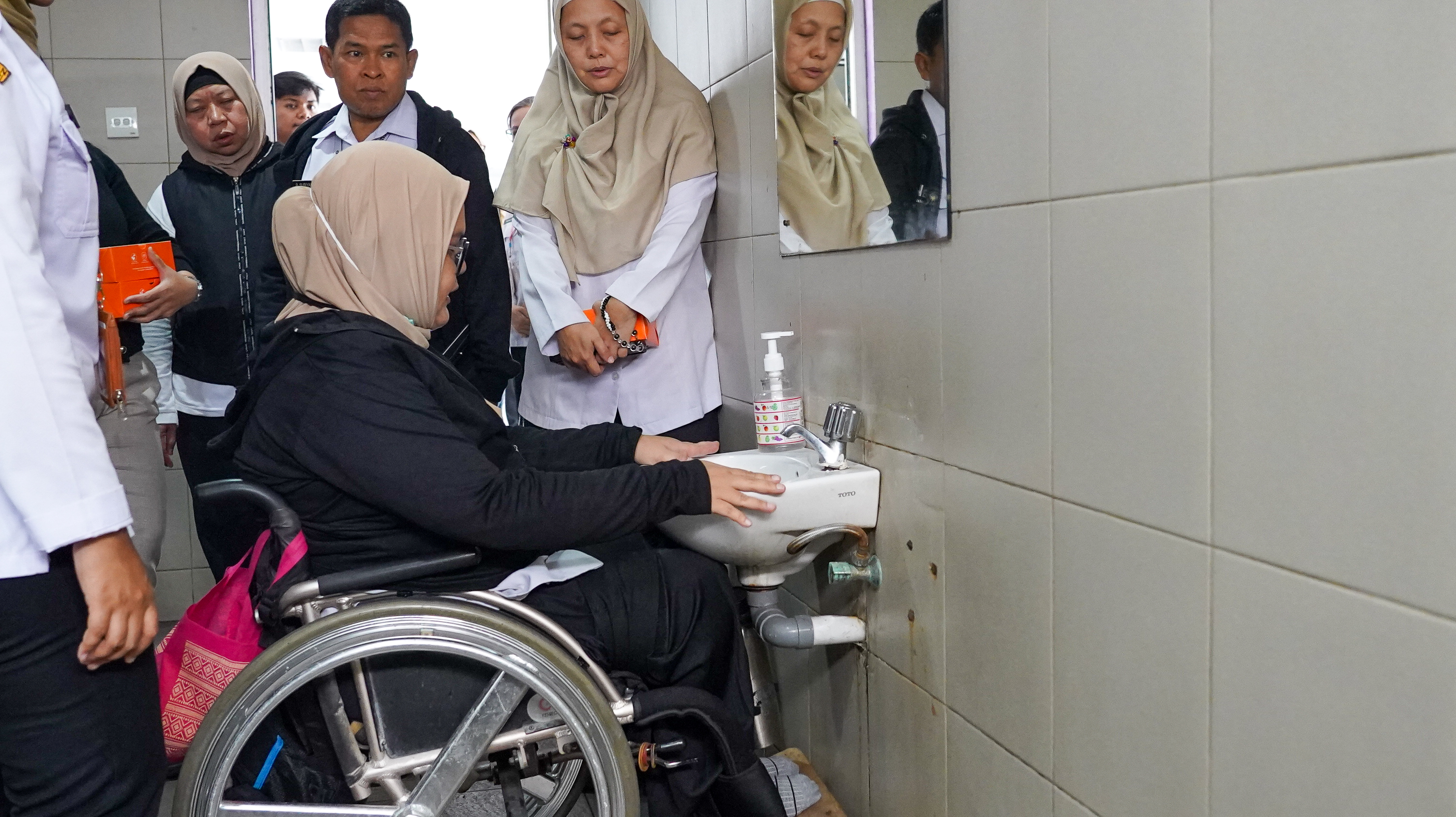 Foto galeri Pemantauan dan Evaluasi Penyediaan Aksesibilitas Bagi Penyandang Disabilitas pada Fasilitas Olahraga Milik Pemerintah Provinsi DKI Jakarta 11