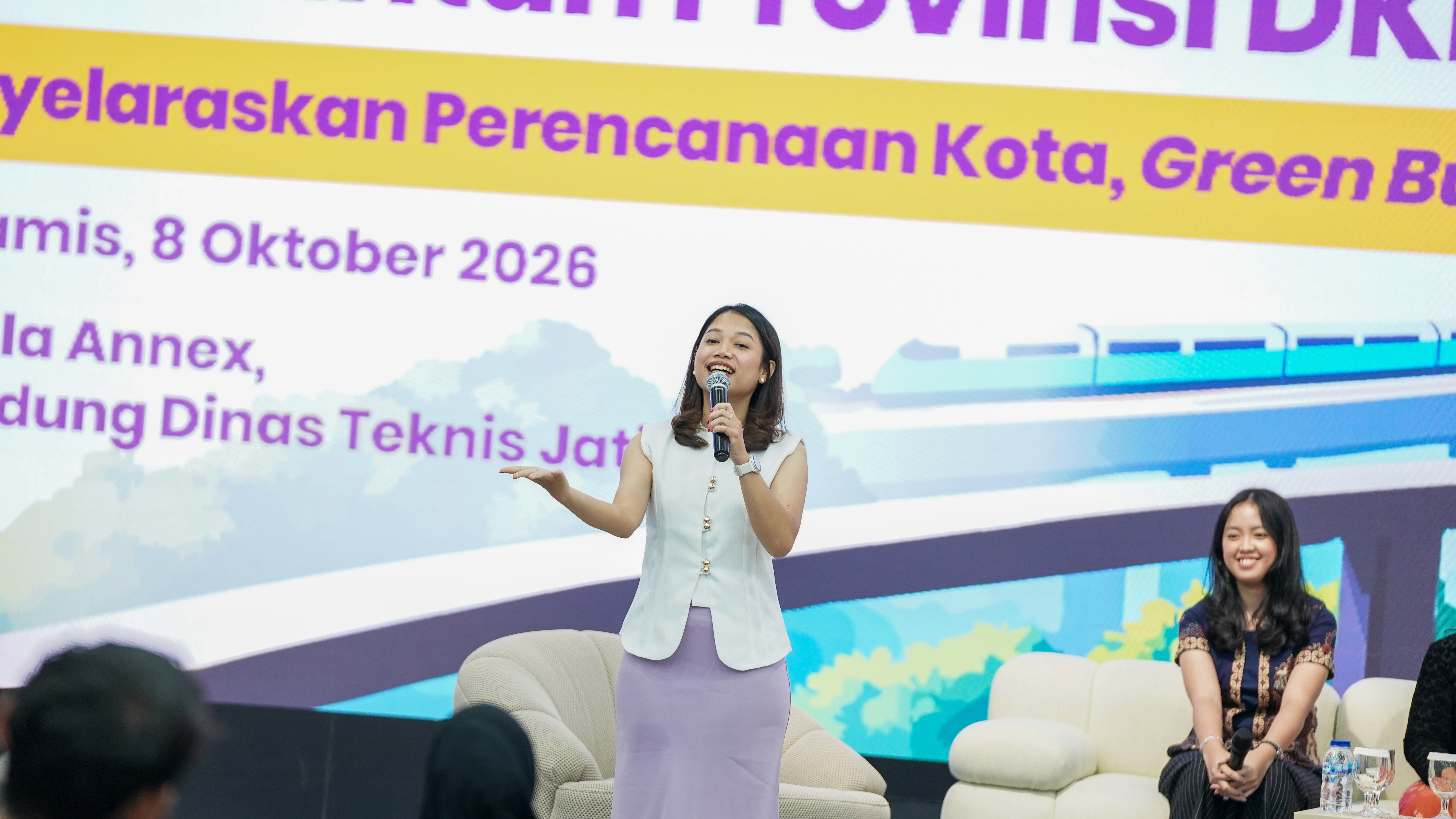 Foto galeri Diskusi Tematik “Masa Depan Bangunan Gedung Pemerintah Provinsi DKI Jakarta: Menyelaraskan Perencanaan Kota, Green Building, dan Smart Building 3