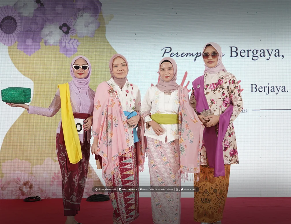 Kegiatan Lomba Peragaan Busana Kebaya Nasional