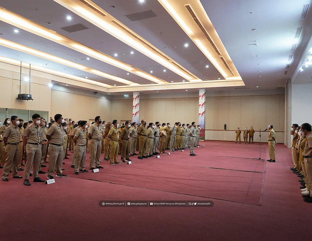 Pelaksanaan Apel Pagi di DCKTRP mengenai RDTR dan Budaya Kerja