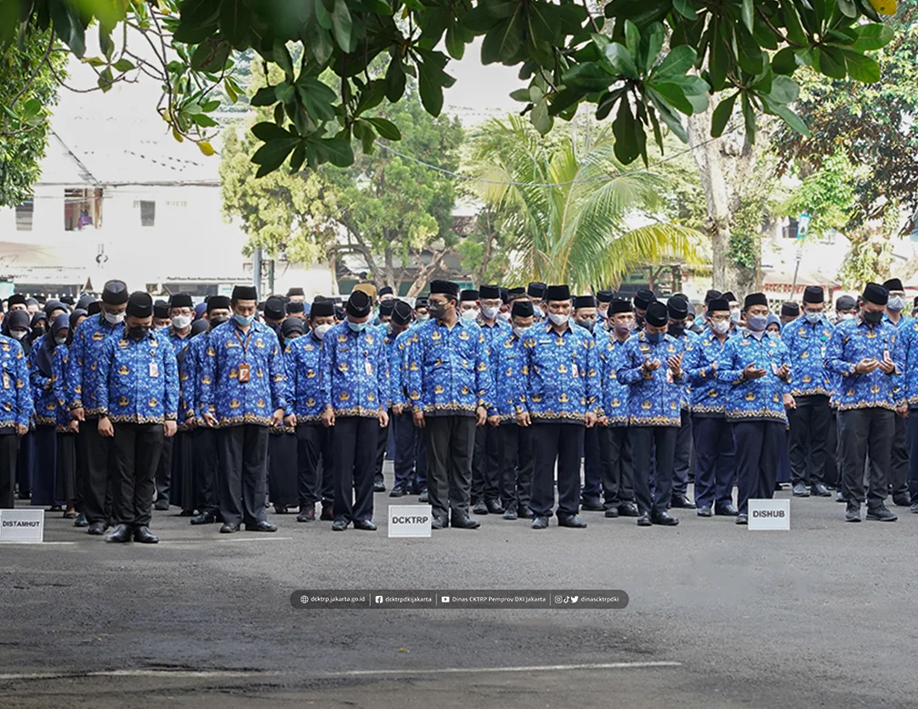 Upacara Peringatan Hari Rapat Raksasa Ikada ke-77
