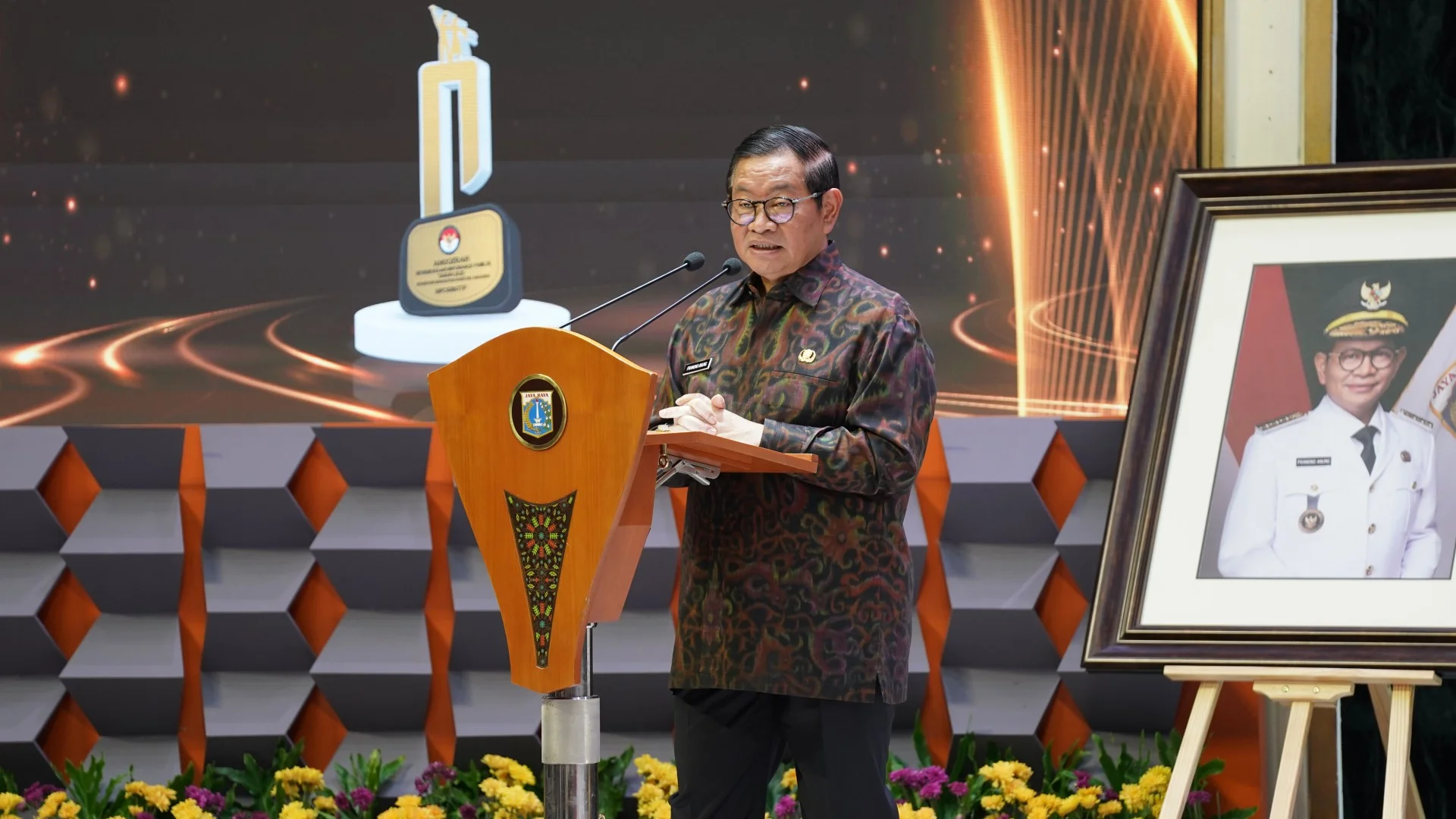 Foto galeri Anugerah Keterbukaan Informasi Publik (KI DKI Jakarta Award) Tahun 2025 14