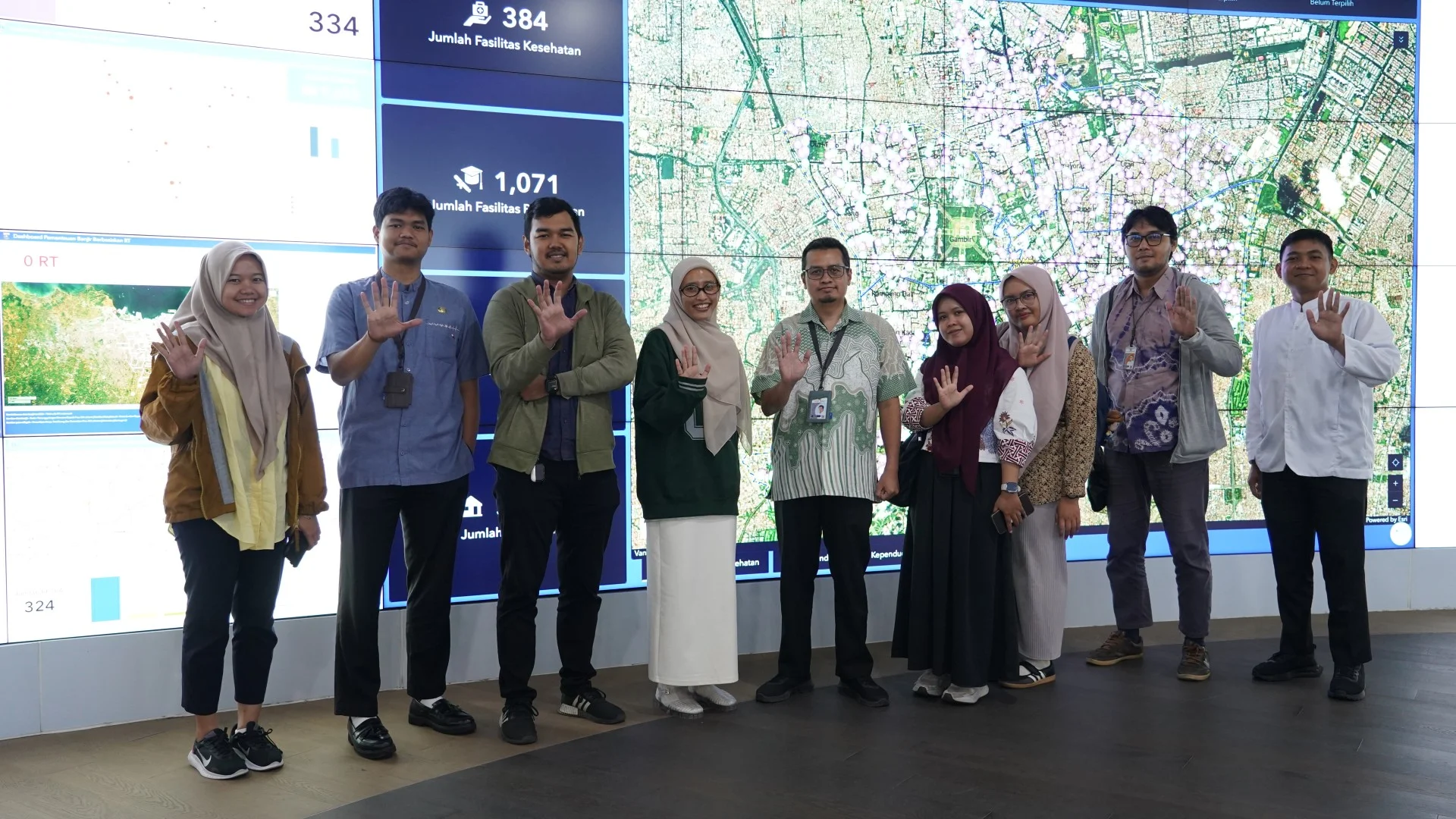 Foto galeri Kunjungan Dinas Pekerjaan Umum dan Penataan Ruang Kalimantan Selatan 3