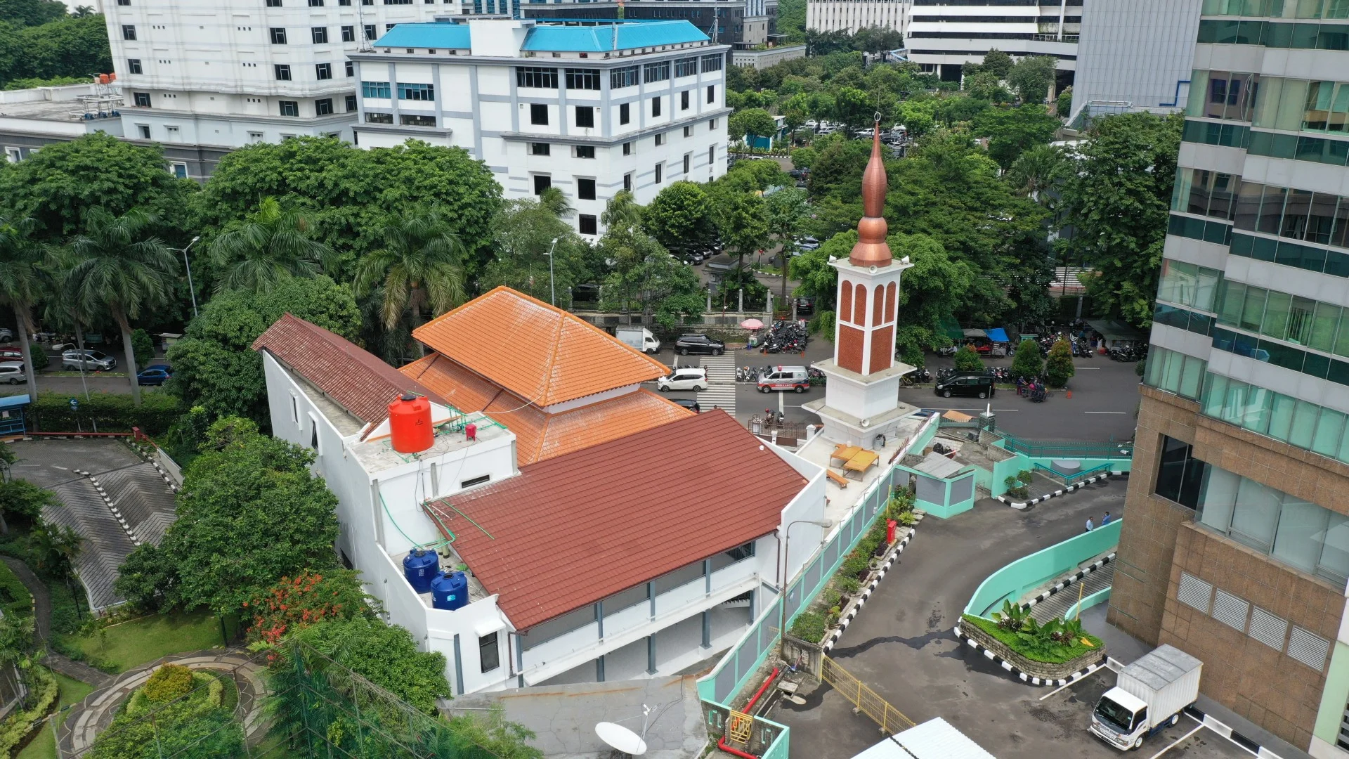 Foto galeri Masjid At Taibin 2